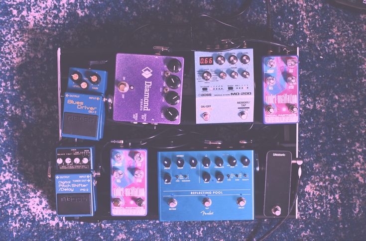 Guitar pedals and shoegaze effects setup